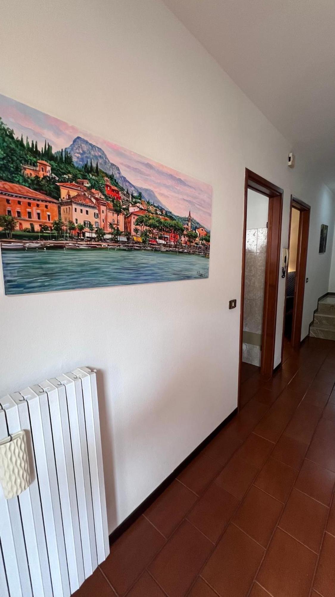 Casa Caterina 2 Storey House, With A Mountain View Toscolano Maderno Buitenkant foto